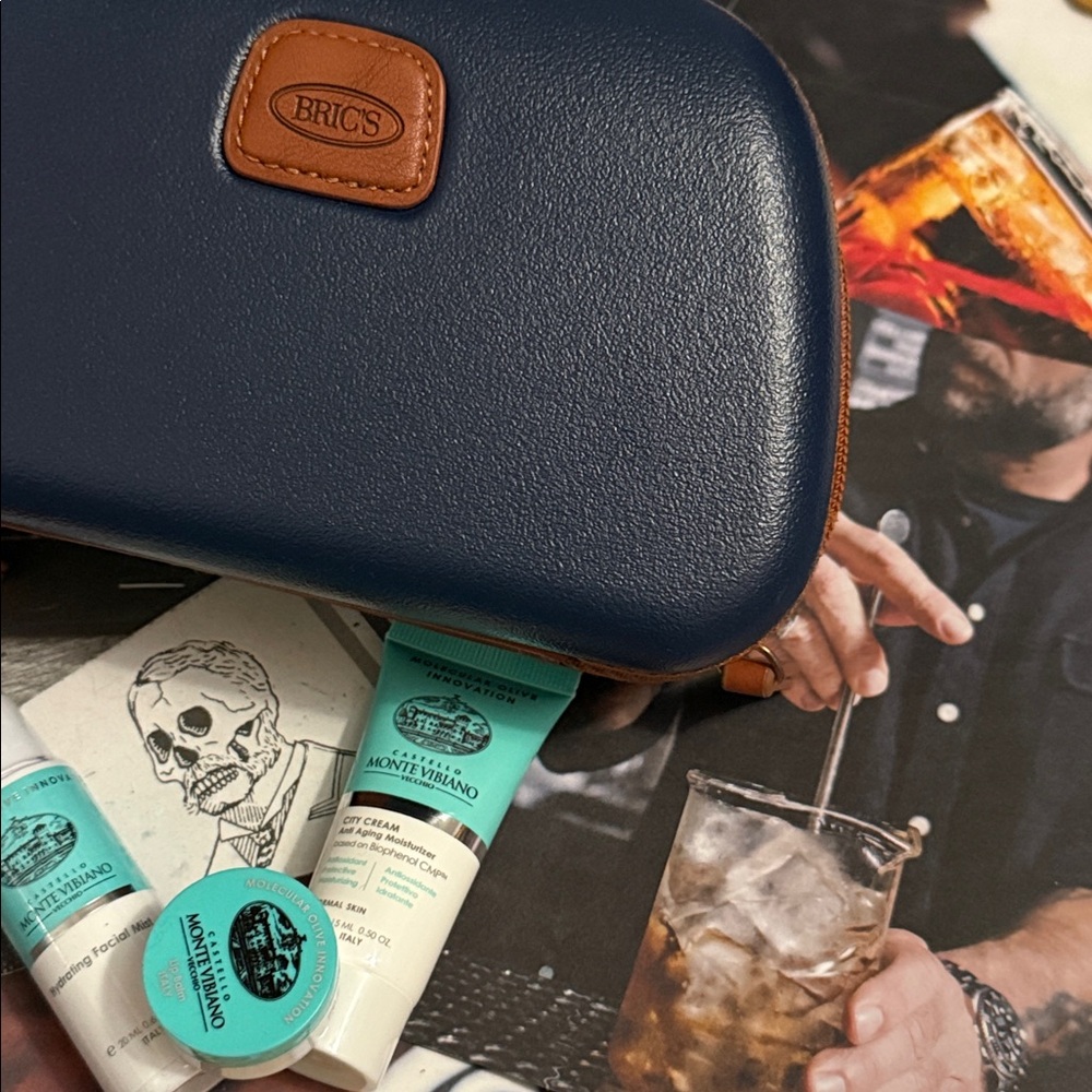 ✈️ ▫️ ✈️ • 🥃 BRIC’s x First Class Vibes 🥃 • ▪️ ✈️ ▪️